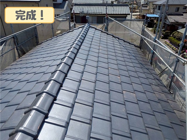 完成した新しい瓦屋根