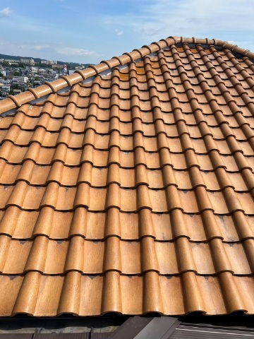 瀬戸市東長根町 上から見た屋根の写真