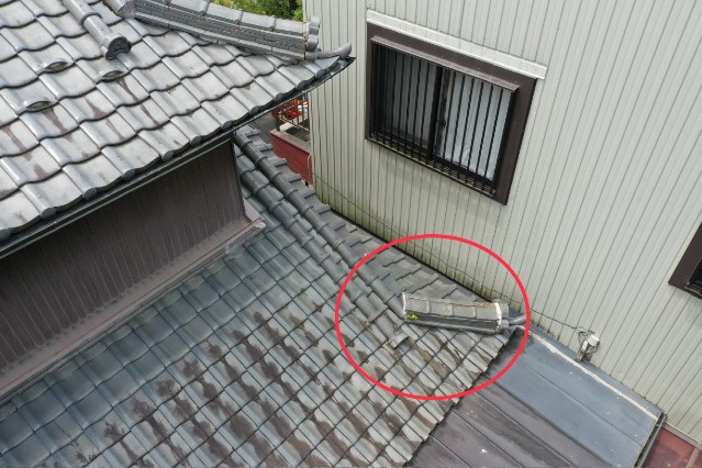 瀬戸市上陣屋町　隅棟劣化