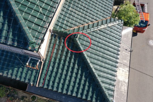 多治見市滝呂町 上から見た屋根の写真
