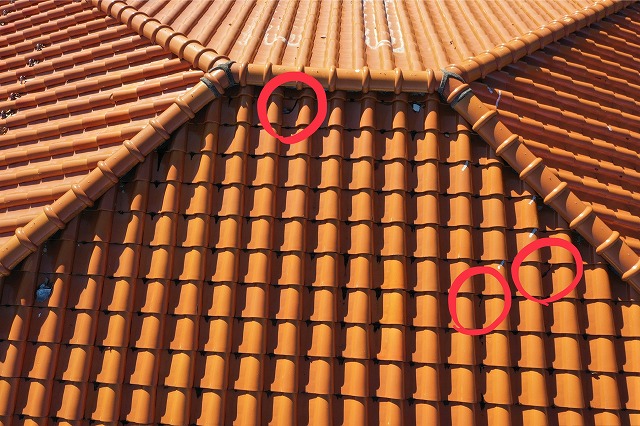 土岐市泉ヶ丘　瓦のずれ