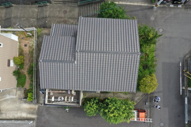 【可児市】屋根の漆喰が剥がれてるかも？ドローン調査で発見した棟のズレとメンテナンスの重要性