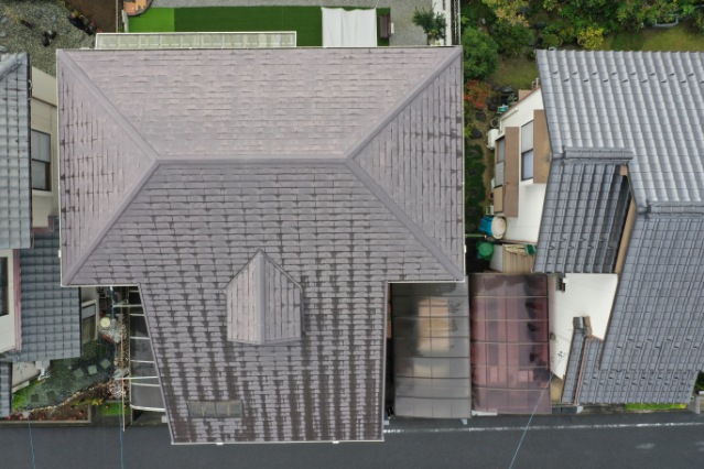 多治見市脇之島町で屋根のひびを発見｜ドローン調査で分かった屋根と外壁の見直しポイント