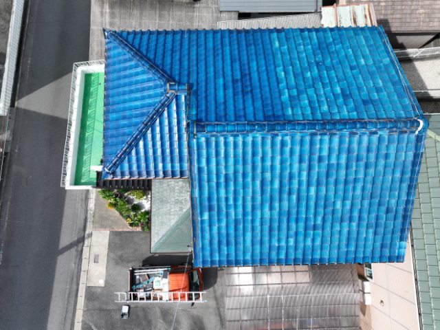 瀬戸市で瓦のずれをドローン調査｜棟の積み替えと葺き替えの違いもご提案
