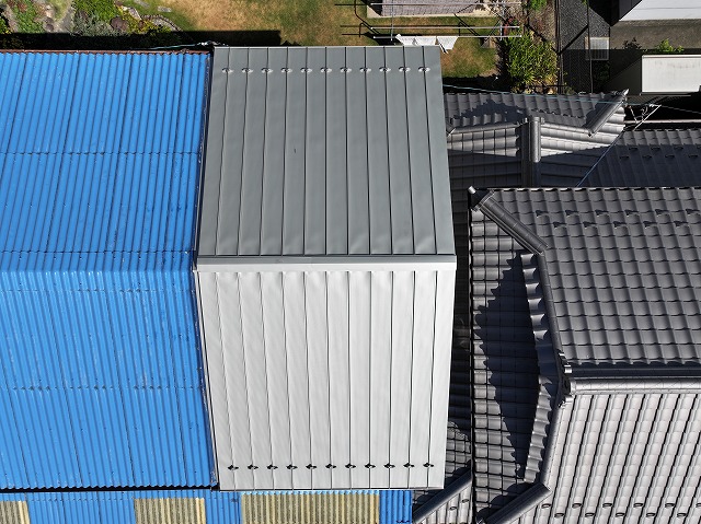 多治見市音羽町　上から見た屋根の写真　施工後　立平板金
