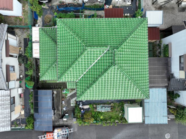 多治見市松坂町｜壁際板金の劣化と瓦ずれをドローン調査｜最小限で直す屋根修理プラン