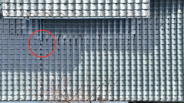 可児市愛岐ケ丘　雨樋破損