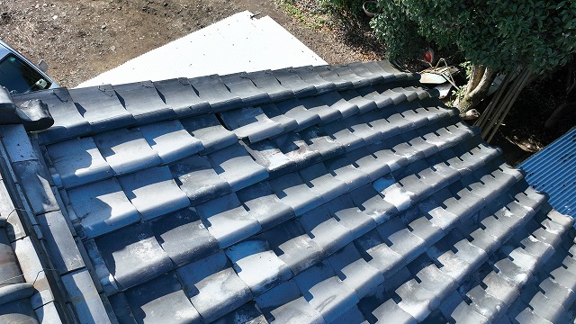 可児市下恵土　瓦のずれ