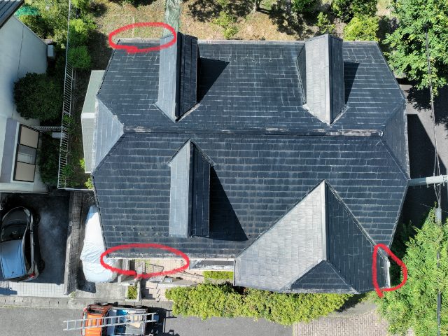 可児市でドローン現地調査｜雨漏りの原因は苔とひび？屋根と雨樋の見えない劣化
