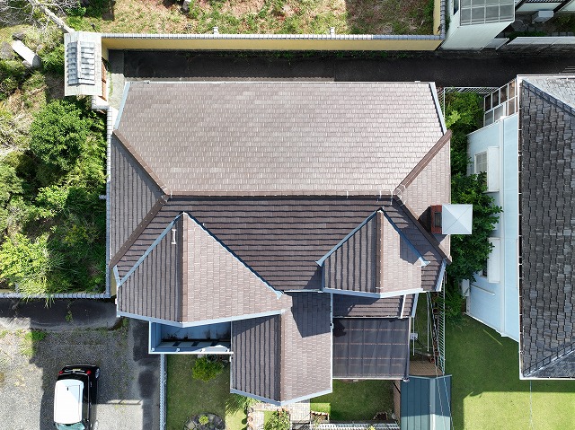多治見市希望ヶ丘で瓦が落下｜ドローン現地調査で分かった隅棟・棟ズレと屋根修理の選択肢