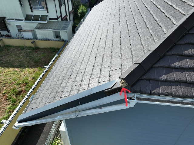 多治見市希望ヶ丘　瓦の破損