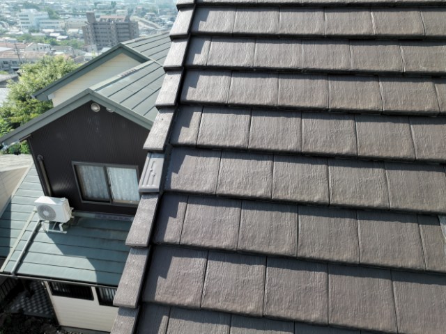 瀬戸市　水無瀬町 袖瓦歪み