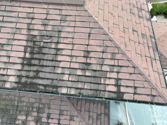 可児市土田　瓦にひび