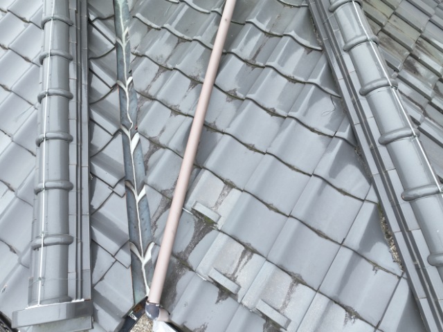 多治見市赤坂町　谷板金劣化