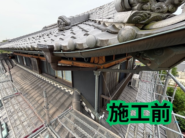 多治見市大薮町にて雨樋交換の施工前の様子